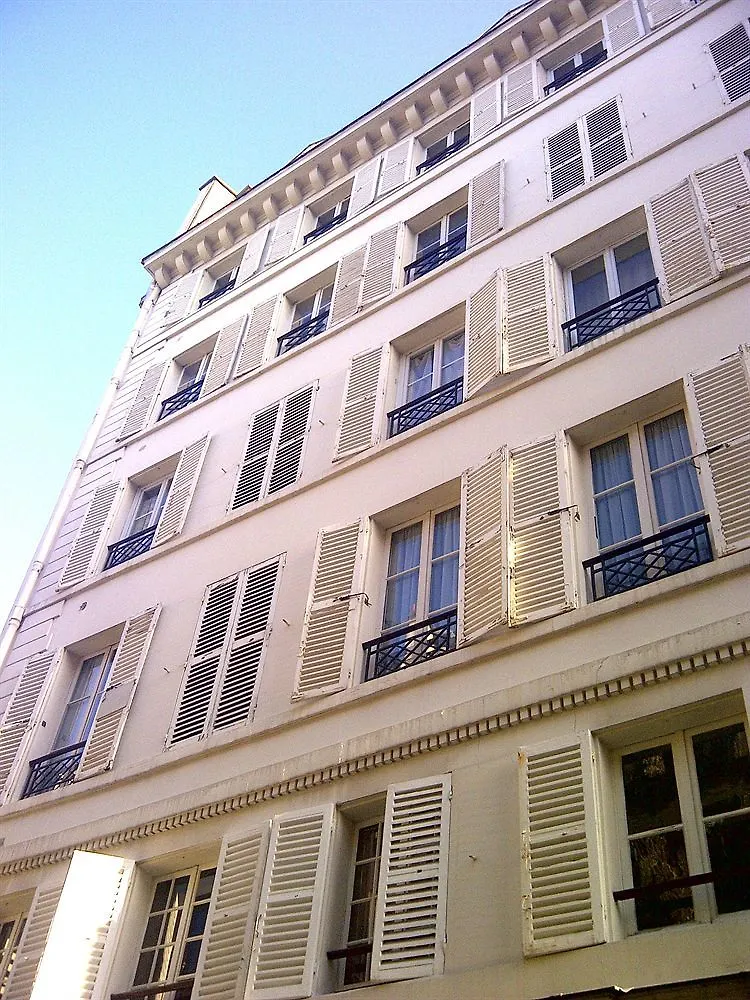 Saint Germain Des Pres Apartment * Paris